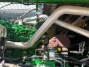 John Deere 8500i szemroppantóval,  rendfelszedő,  kukorica adapterrel