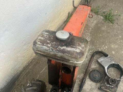 Elado Forshitt kis traktor alkatreszek Elado Forshitt kis traktor alkatreszek