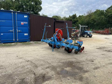 Monosem 4 soros szemenkénti vetőgép kukorica Monosem 4 soros szemenkénti vetőgép kukorica