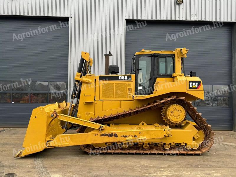 Caterpillar D8R LGP / 2003 / 6724 üzemóra / Lízing 20%-tól