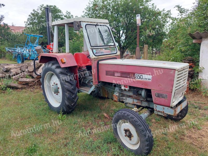 Steyr 650 típúsú,  50 lóerős traktor eladó