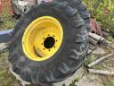 Eladó komplett kerekek John Deere