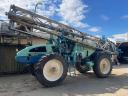 Berthoud önjáró permetező 4400 liter, 32 méteres keret, GPS