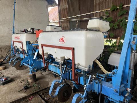 Monosem NG6 6 soros szemenkénti vetőgép Monosem NG6 6 soros szemenkénti vetőgép