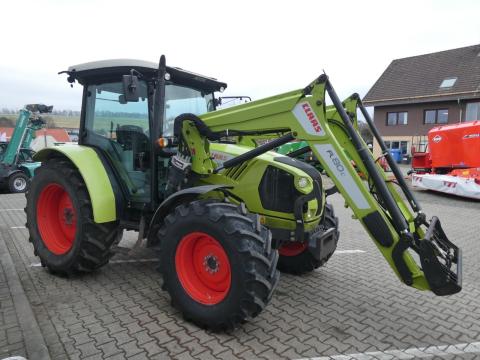 Claas Atos 340 homlokrakodóval Claas Atos 340 homlokrakodóval