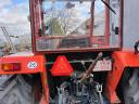 Kubota MU 4501 4x4 traktor ajándék fűthető fülkével és homlokrakodó bálatüskével, csere lehetséges