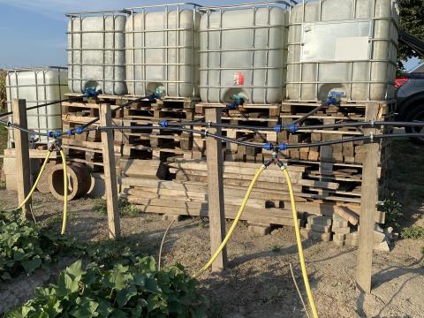 Szántóföldi zöldségtermesztéshez használt öntözőrendszer eladó Szántóföldi zöldségtermesztéshez használt öntözőrendszer eladó