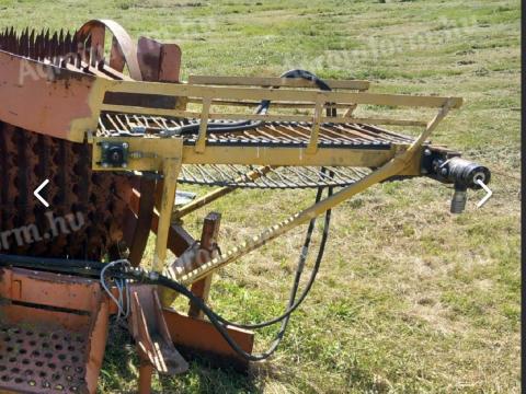 Tökfelszedő, tüskéshenger, tökroppantó keresése TR 1800-as tökkombájnra Tökfelszedő, tüskéshenger, tökroppantó keresése TR 1800-as tökkombájnra