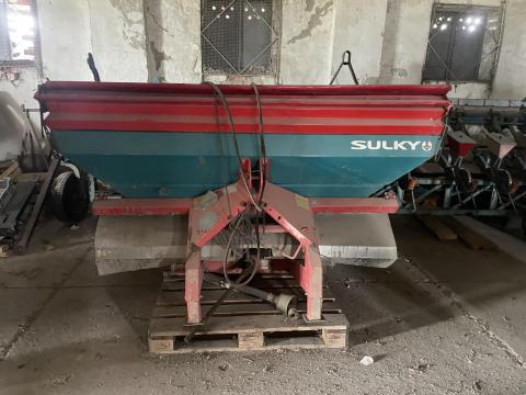 Sulky DPX 24 kéttárcsás műtrágyaszóró eladó Sulky DPX 24 kéttárcsás műtrágyaszóró eladó