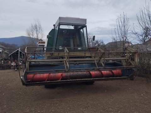 512-es Fortschritt kombajn eladó 512-es Fortschritt kombajn eladó