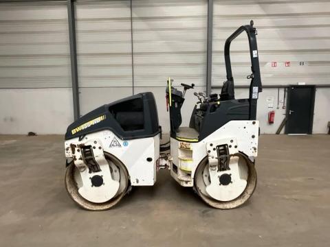 Bomag BW 135 AD-5 / 2016 / 1 369 üzemóra / Lízing 20%-tól Bomag BW 135 AD-5 / 2016 / 1 369 üzemóra / Lízing 20%-tól