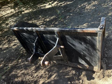 Függeszthető hordozóláda / doboz / hordozó Függeszthető hordozóláda / doboz / hordozó