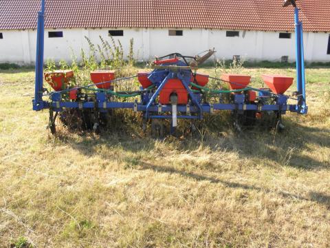 Szemes termény vetőgép Szemes termény vetőgép