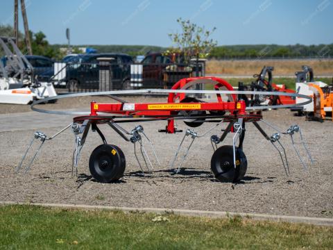 Rendkezelő, rendsodró, rendterítő 2,7 m-es (2 rotoros) / Zagroda 1350 Rendkezelő, rendsodró, rendterítő 2,7 m-es (2 rotoros) / Zagroda 1350