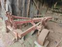 Eladó 3 fejes eke tartozékokkal és ekevasakkal