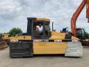 Caterpillar PS-300B gumikerekes úthenger