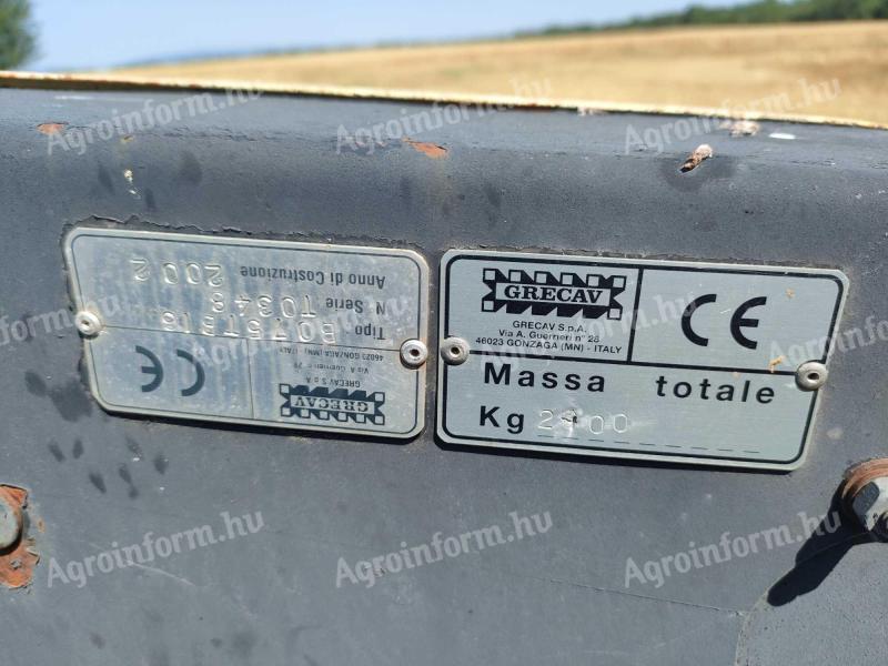 Összecsukható Kukorica vágóasztal