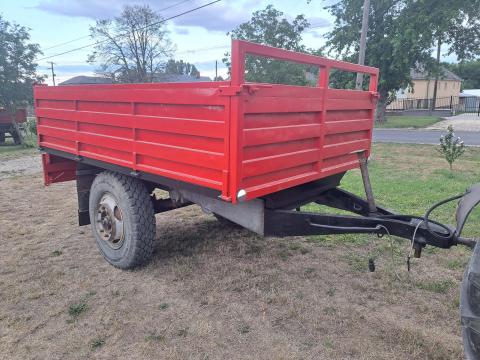 Eladó hátra felé billenős egytengelyes pótkocsi / egy tengelyes kiváló állapotban Eladó hátra felé billenős egytengelyes pótkocsi / egy tengelyes kiváló állapotban