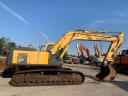 Komatsu PC240NLC-6K lánctalpas kotró