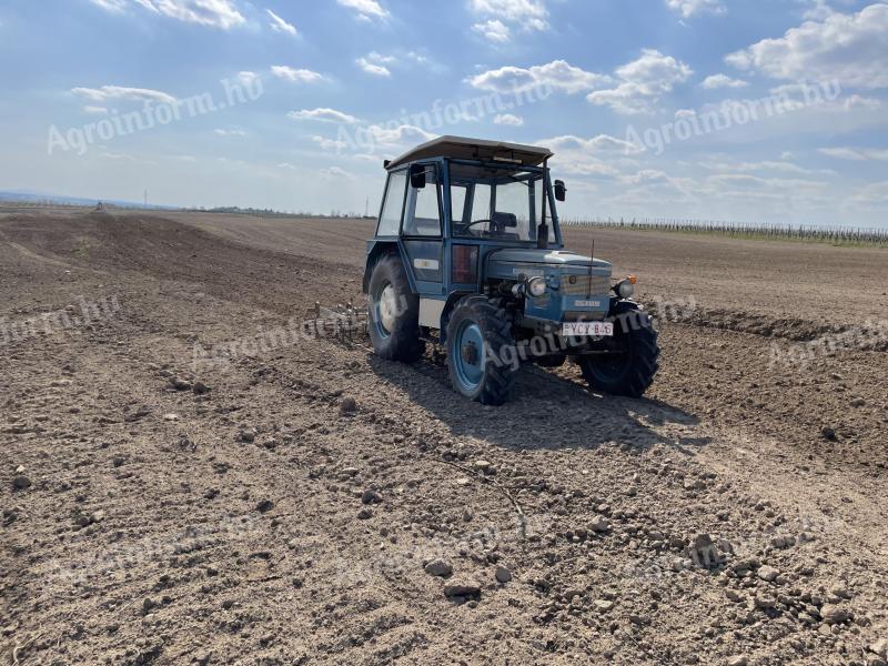 Zetor 5748 eladó – piros rendszámos traktor családi gazdaságból