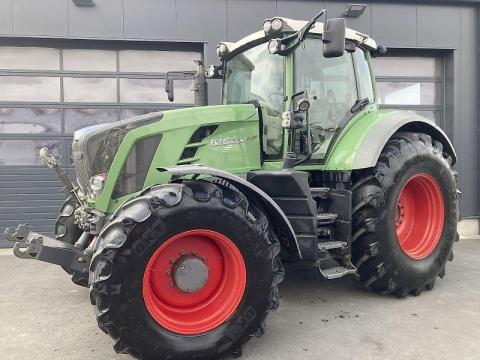 Fendt 824 VARIO SCR PROFI PLUS Fendt 824 VARIO SCR PROFI PLUS