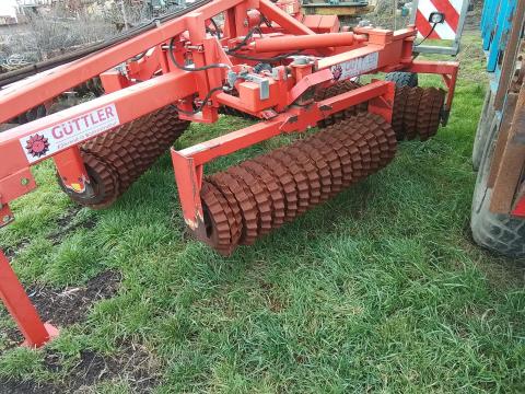 Güttler henger Güttler henger