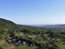 Eladó pince a Balaton közelében