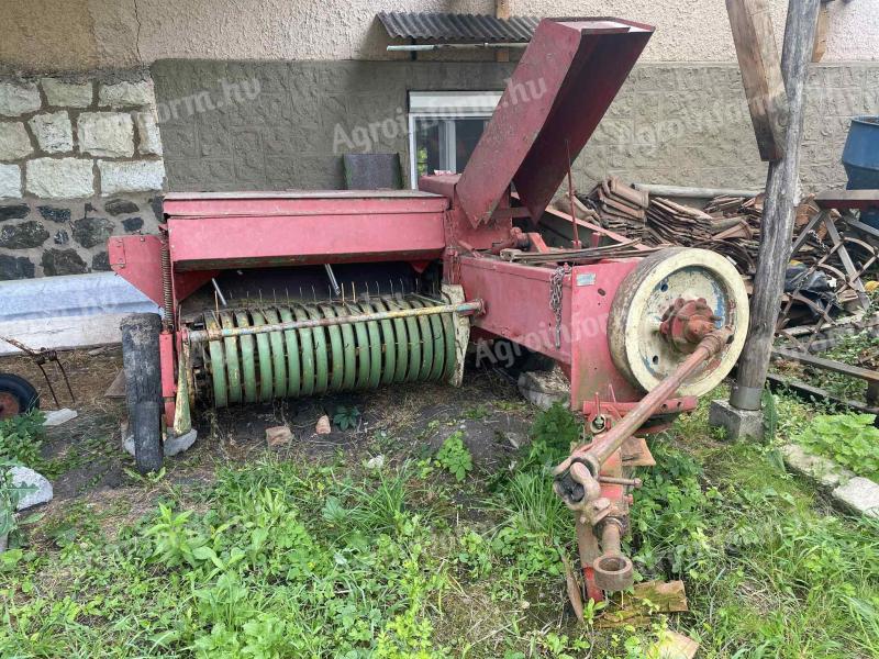New Holland kiskocka bálázó eladó