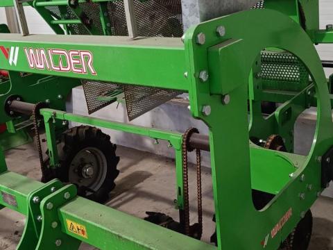 Új Alagút fóliafektető Új Alagút fóliafektető