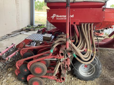 Accord gabonavetőgép Accord gabonavetőgép