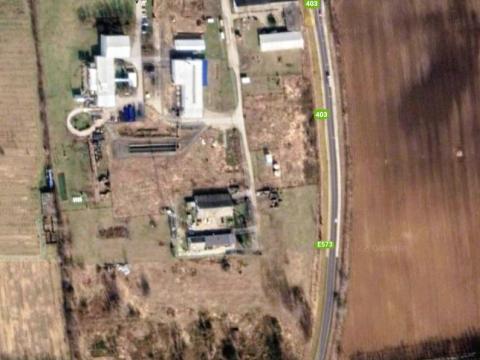 Ipari telephely eladó a 403-as főút mellett – Nyíregyházától 7 km-re,  Záhony irányában Ipari telephely eladó a 403-as főút mellett – Nyíregyházától 7 km-re,  Záhony irányában