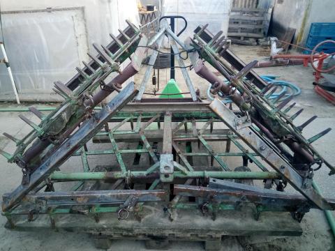 Eladó 4 tagú fogasborona Eladó 4 tagú fogasborona