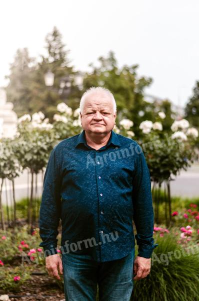 Agronómus, kertész, mezőgazdász