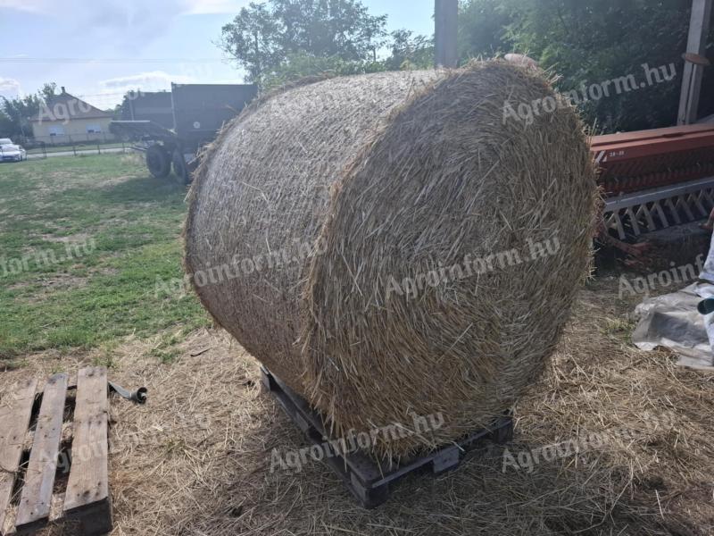 Szalma körbála 150 cm eladó