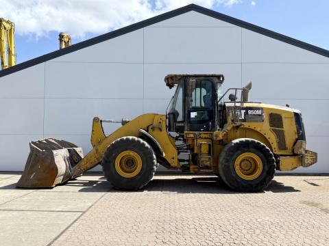 Caterpillar 950M / 2016 / 14 484 üzemóra / Lízing 20%-tól Caterpillar 950M / 2016 / 14 484 üzemóra / Lízing 20%-tól