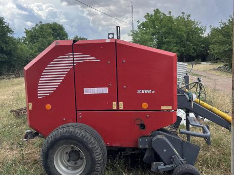 Metal-Fach Z562R bálázó Metal-Fach Z562R bálázó
