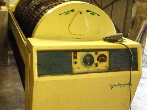 Szőlőprés 1200 l Szőlőprés 1200 l