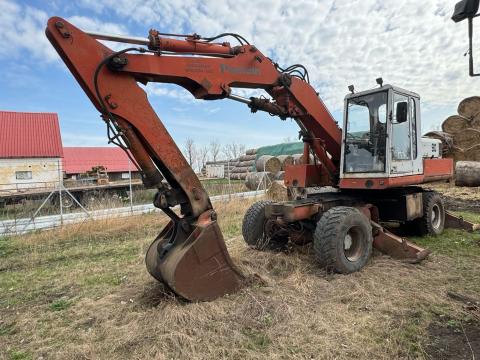 Gumikerekes forgó-kotró eladó Gumikerekes forgó-kotró eladó