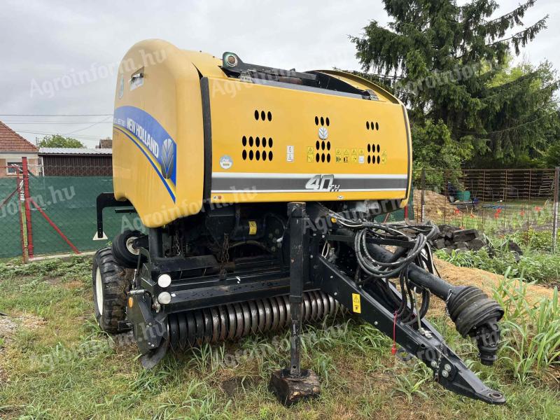 New Holland Roll Belt 150 hevederes bálázó