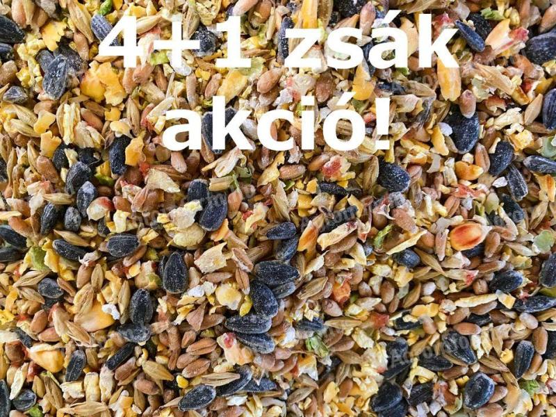Roppantott magkeverék (Mag mix)! 4 zsák vásárlása esetén 1 zsákot ajándékba adunk
