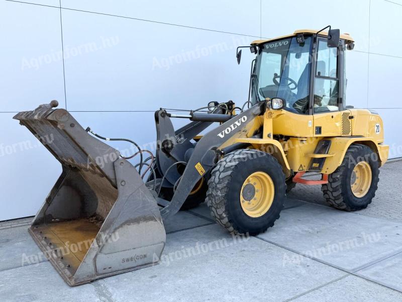 Volvo L30G / 2021 / 3898 üzemóra / Lízing 20%-tól