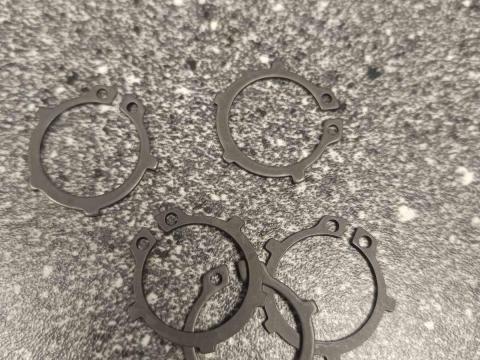 Zárógyűrű, F023681