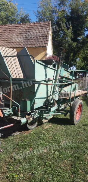Burgonya kombájn és egy válogató asztal eladó