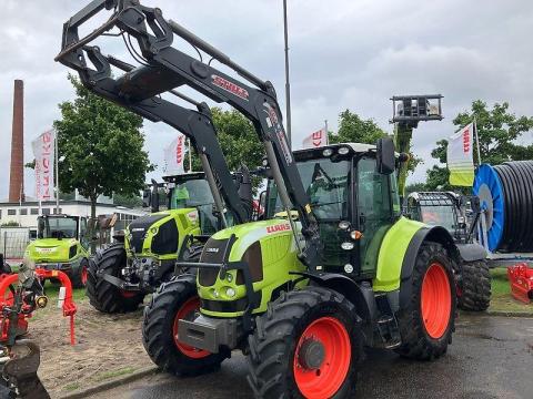 CLAAS Arion 530 CIS traktor CLAAS Arion 530 CIS traktor