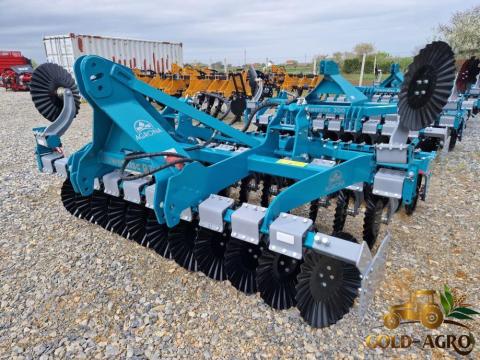 Új Agrona PowerDisc R 3,0–3,5–4,0 m függesztett rövidtárcsa hullámos önélező OFAS lapokkal – bevezető akció Új Agrona PowerDisc R 3,0–3,5–4,0 m függesztett rövidtárcsa hullámos önélező OFAS lapokkal – bevezető akció