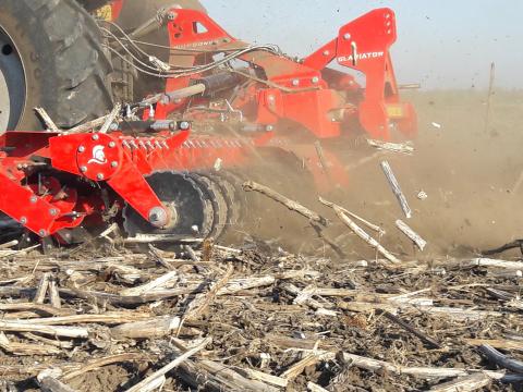 Quivogne Gladiátor késes aprító henger