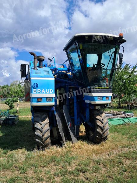 New Holland Braud SB56 szőlőkombájn