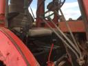 MTZ 80 homlokrakodóval