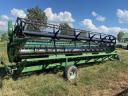 John Deere T670i 4WD prémium kombájn,  gabona-,  JD 608C kukorica betakarító adapterrel