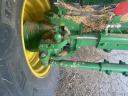 John Deere T670i 4WD prémium kombájn,  gabona-,  JD 608C kukorica betakarító adapterrel